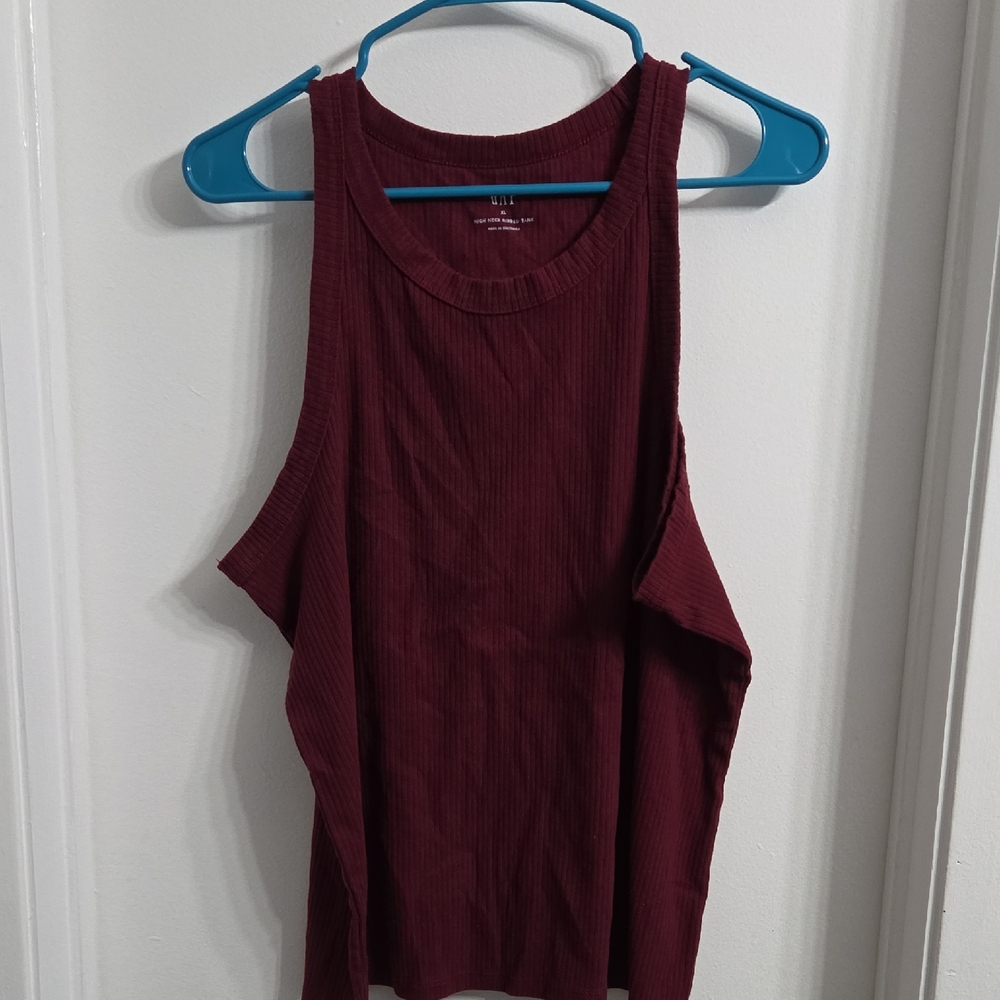 GAP Women's Dark Red Muscle Tee*ONLY BUNDLED*